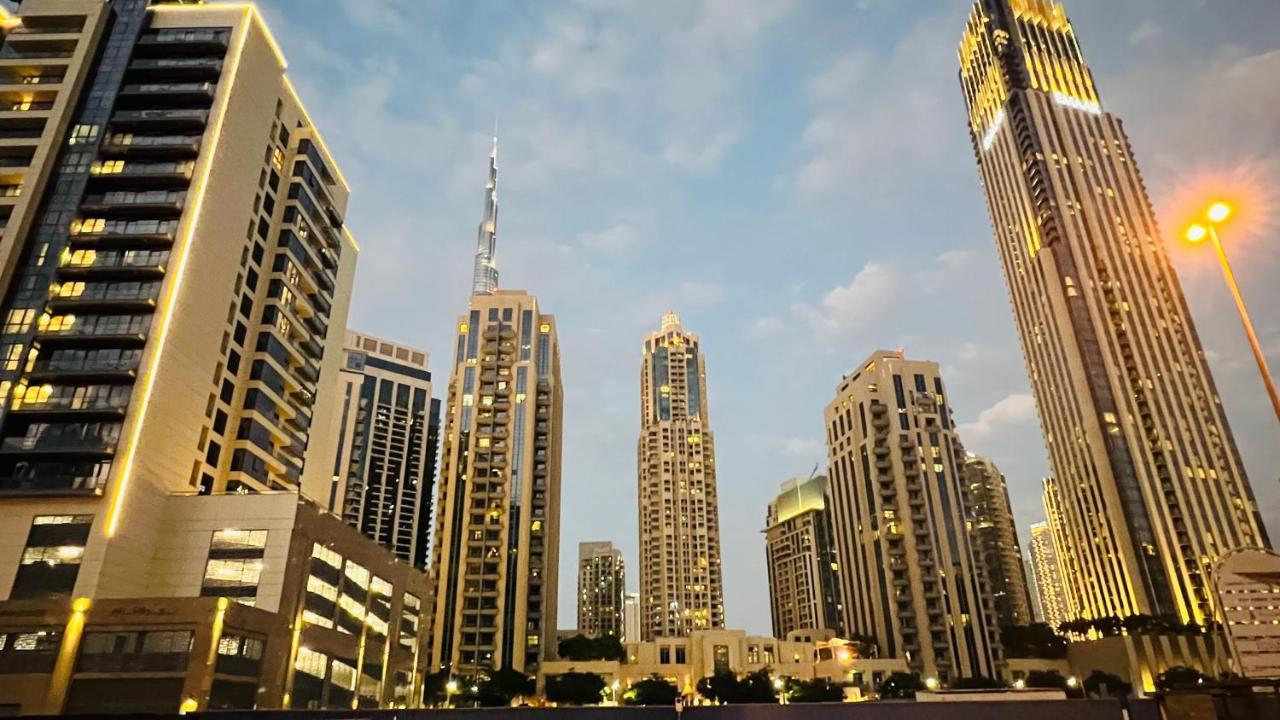 Dubai Star Hostel Bagian luar foto